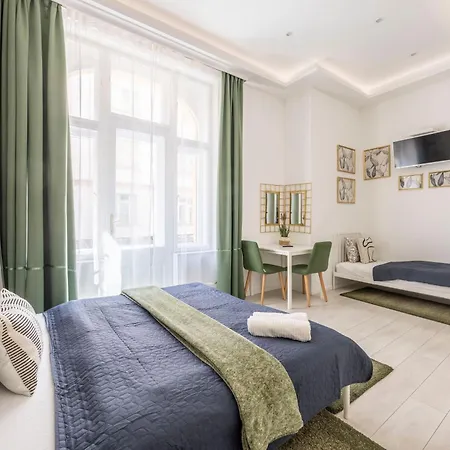 Apartmán Exclusive Private In The Center Of Bp W 4bedrms, 4 Bathrms Budapešť