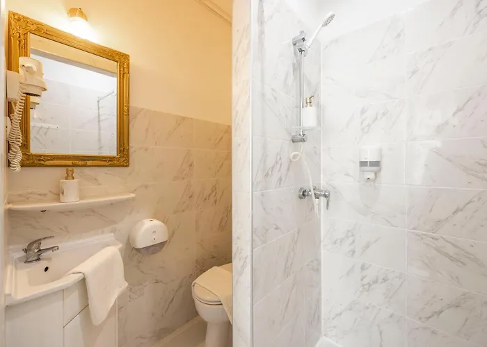 Exclusive Private In The Center Of Bp W 4bedrms, 4 Bathrms Apartmán *