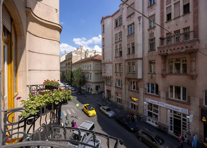 Exclusive Private In The Center Of Bp W 4bedrms, 4 Bathrms Apartmán Budapešť
